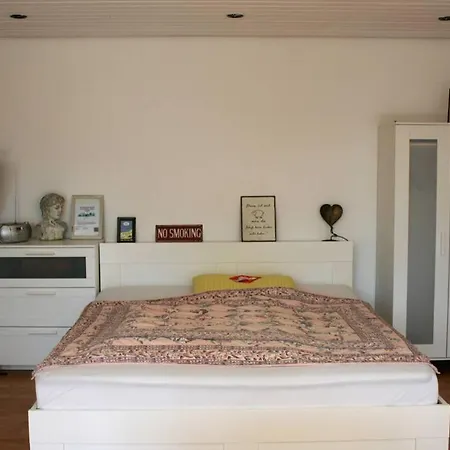 Gemuetliches Grosszuegiges * Höhr-Grenzhausen