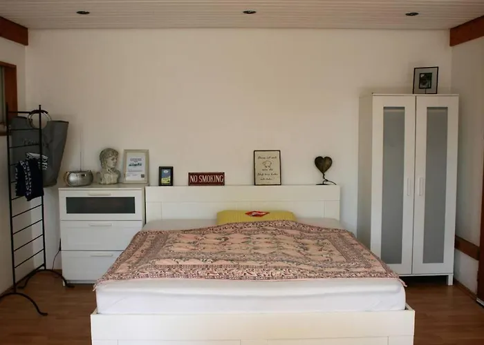 Gemuetliches Grosszuegiges * Höhr-Grenzhausen